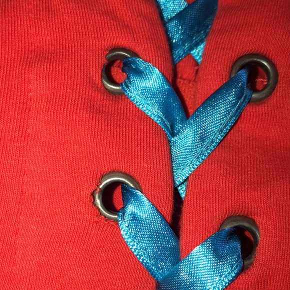 Y2K DC Comics Wonder Woman Costume with Accessories - Picture 4 of 14